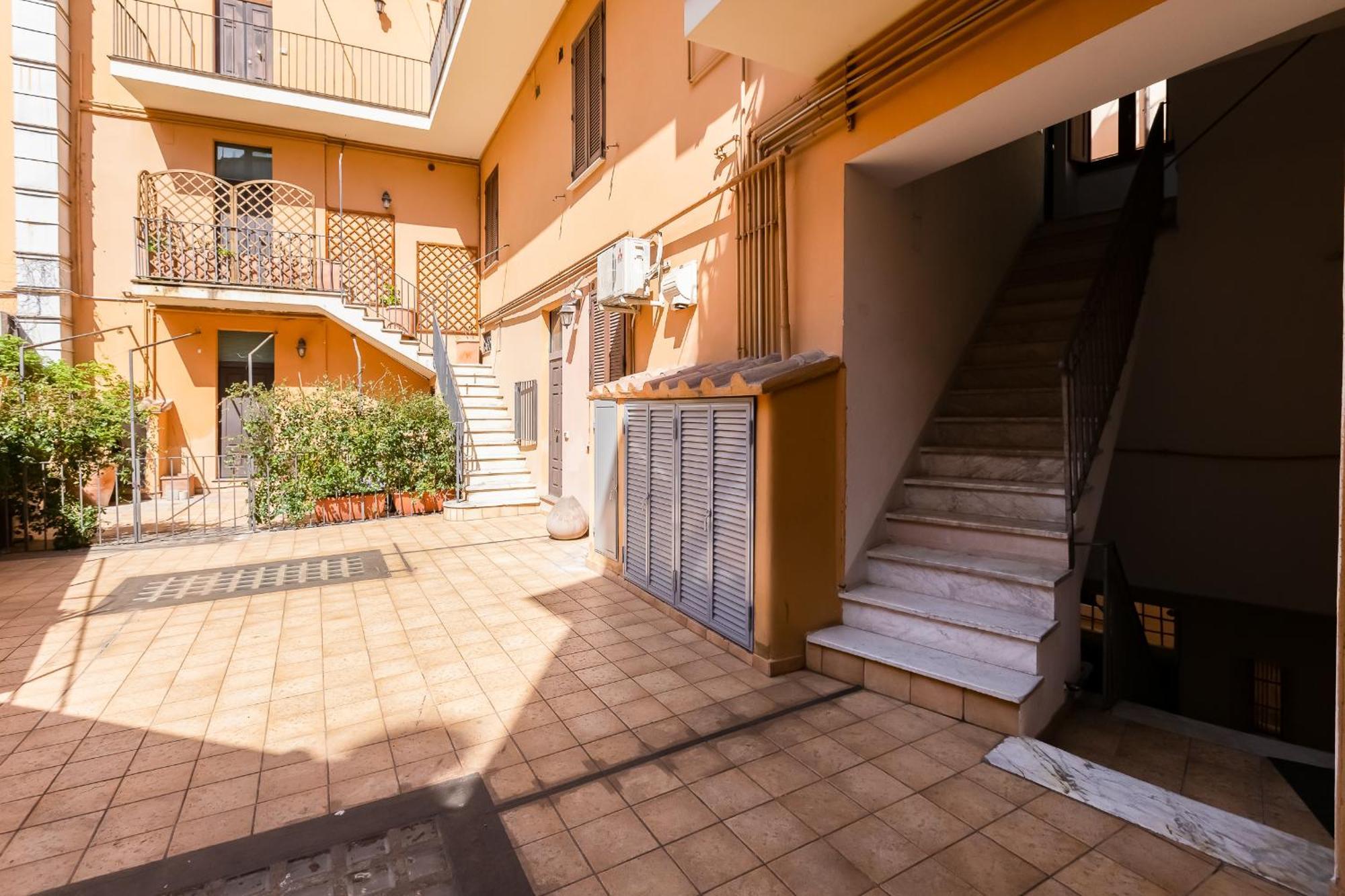 Ghetto Apartment